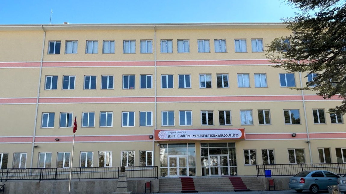 Şehit Hüsnü Özel Mesleki ve Teknik Anadolu Lisesi Fotoğrafı